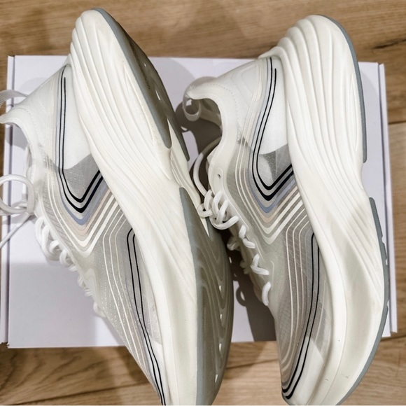 APL Streamline - Picture 2 of 6